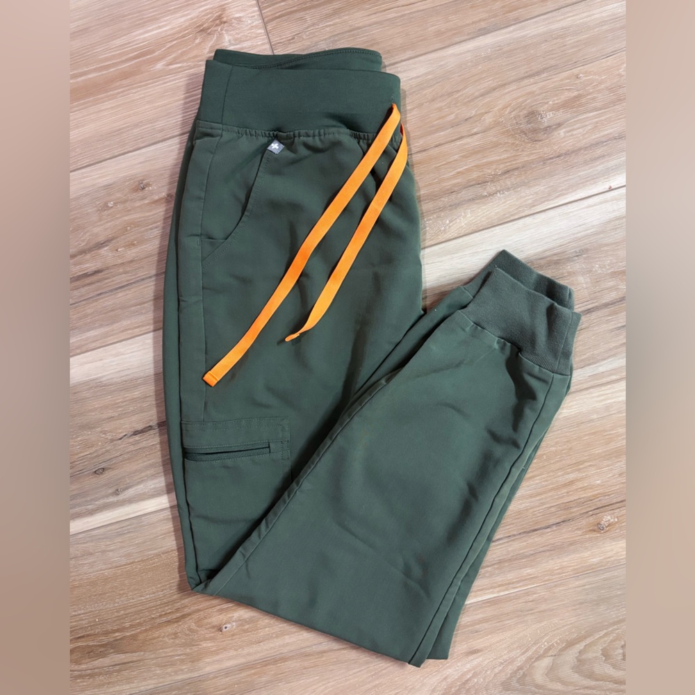 Moss Green Zamora Jogger Scrub Pants